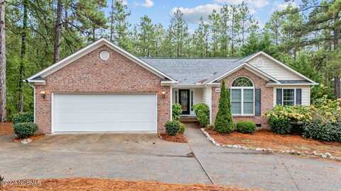 220 Lake Hills Road, Pinehurst, NC 28374