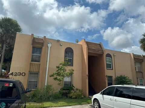 4230 NW 21st St, Lauderhill, FL 33313