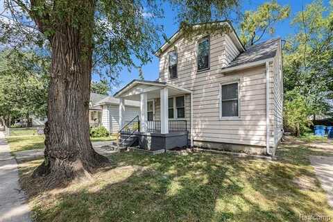 8425 CHALMERS Avenue, Warren, MI 48089