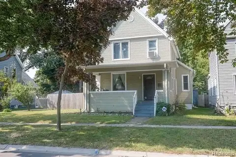 2015 7TH Street, Port Huron, MI 48060