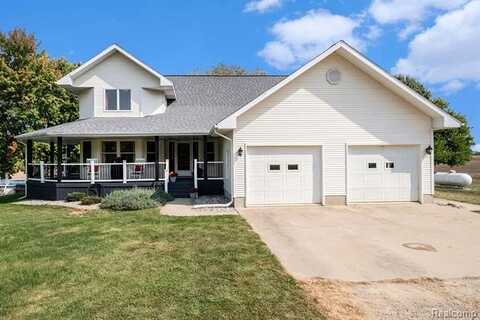 8206 N MCCAFFREY Road, Owosso, MI 48867