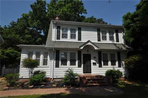 135 Hampton Roads Avenue, Hampton, VA 23661