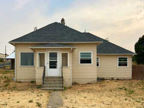 195 SE Railroad Ave, Creston, WA 99117