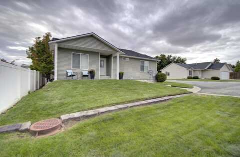 205 N St Charles Ln, Spokane Valley, WA 99037