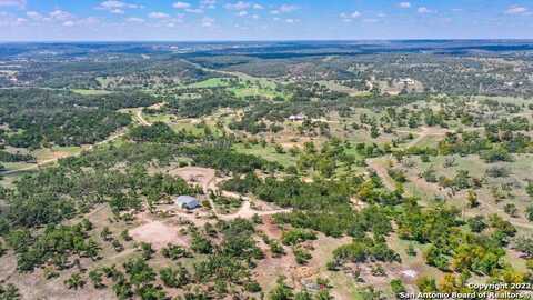 482 Tonkawa Trail, Fredericksburg, TX 78624