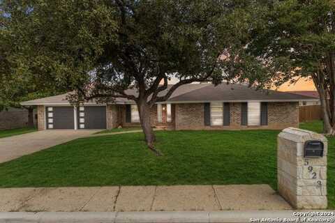 5923 Northgap, Windcrest, TX 78239