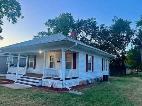 521 E Wilson, Salina, KS 67401