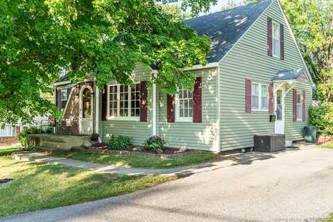 107 N Harrison Street, Salem, IN 47167