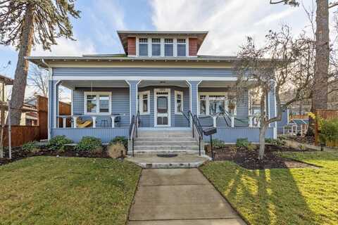 1068 E Main Street, Ashland, OR 97520