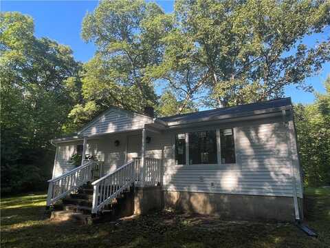 193 Steere Farm Road, Burrillville, RI 02830