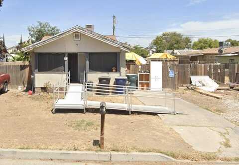 544 S G Street, Tulare, CA 93274