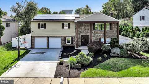 1511 SINGER ROAD, WYOMISSING, PA 19610