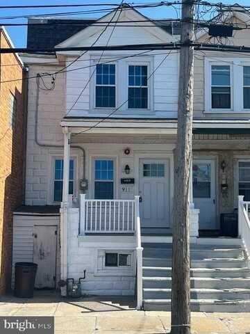 911 GREEN STREET, MARCUS HOOK, PA 19061