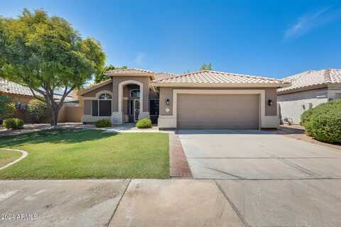 6627 W LOUISE Drive, Glendale, AZ 85310