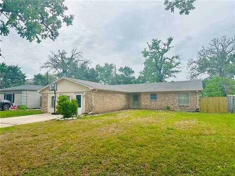 3004 Forest Hills Court, Bryan, TX 77803