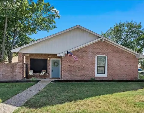 2917 Broadmoor Drive, Bryan, TX 77802