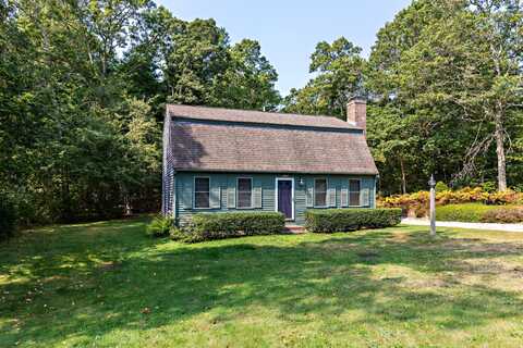 3 Saxony Drive, Mashpee, MA 02649