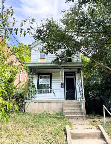 924 Fairbanks Avenue, Cincinnati, OH 45205