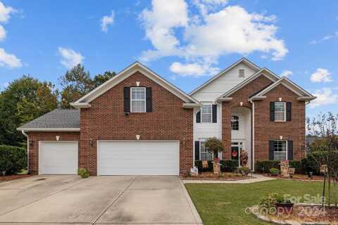 1838 Sapona Court, Denver, NC 28037