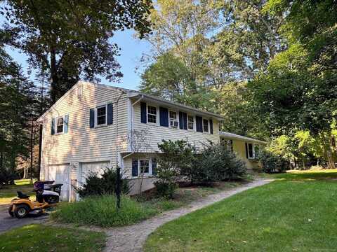 38 Tamarac Drive, Madison, CT 06443