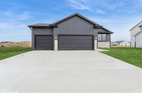 1113 Mulberry Drive NW, Bondurant, IA 50035