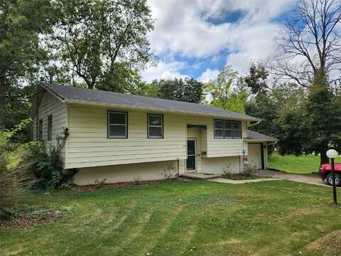 106 NE Dodge Street, Greenfield, IA 50849