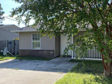 2207 Jeannie Street, Navarre, FL 32566