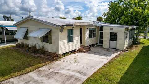 14510 Nathan Hale Lane, North Fort Myers, FL 33917