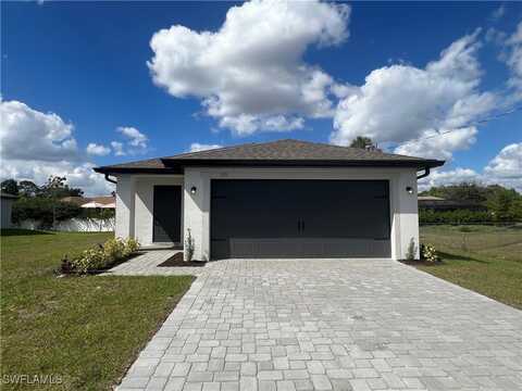 170 Blackstone Drive, Fort Myers, FL 33913