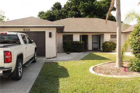 632 SE 13th Court, Cape Coral, FL 33990