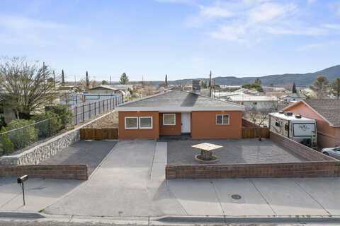 915 POPLAR Street, Truth or Consequences, NM 87901