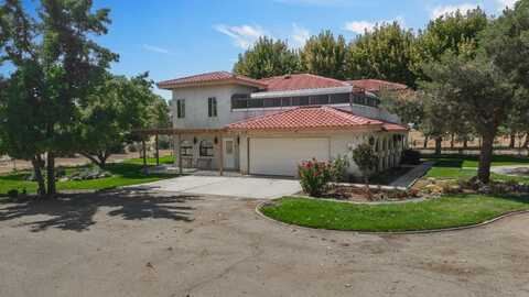 8051 Ave B-10, Lancaster, CA 93536