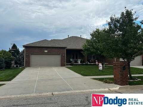 4121 S 78 Street, Lincoln, NE 68506