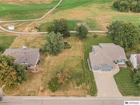 19325 Spyglass Court, Plattsmouth, NE 68048