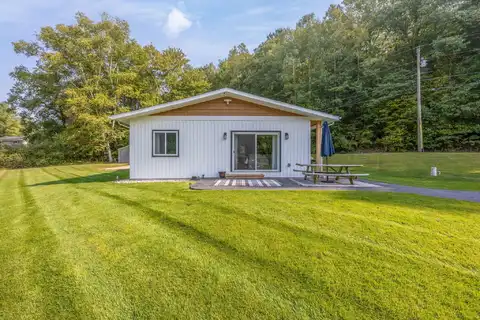 5051 East Bliss Lane, Newaygo, MI 49337