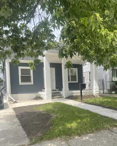 8841 Auburn Street, Detroit, MI 48228