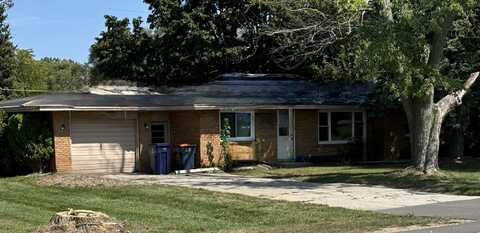 365 E 40th Street, Holland, MI 49423