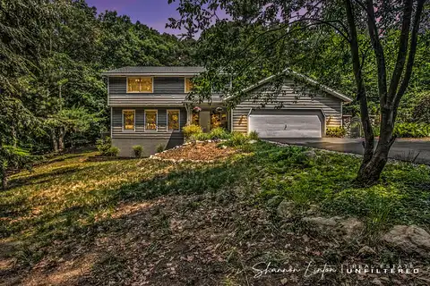 17974 Holcomb Hills Road, Grand Haven, MI 49417