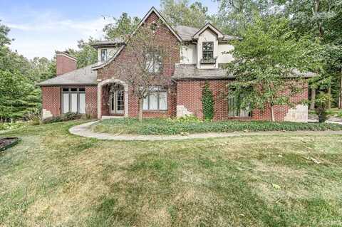 51928 Westwood Forest Drive, South Bend, IN 46628