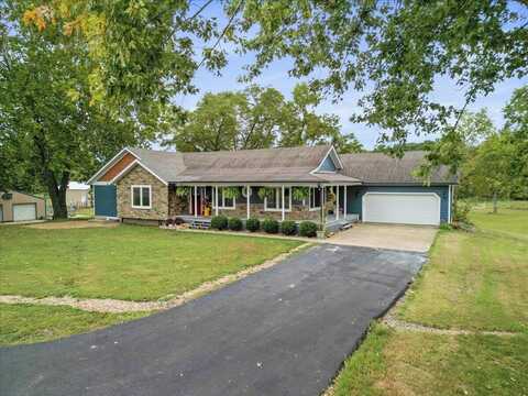 8495 N Highway, Mountain Grove, MO 65711