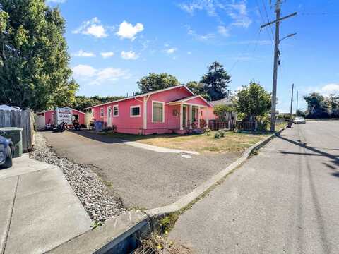 905 S Street, Eureka, CA 95501