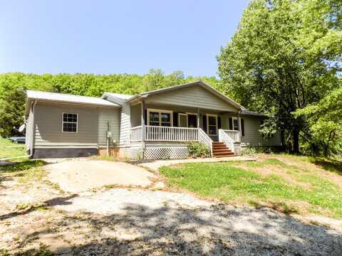 7001 Bear Creek Dr, Harrison, AR 72601