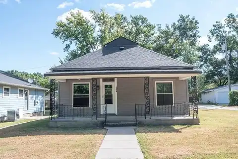 204 N State Street, Caney, KS 67333