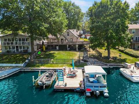 5 Dockside Drive, Lake Tapawingo, MO 64015