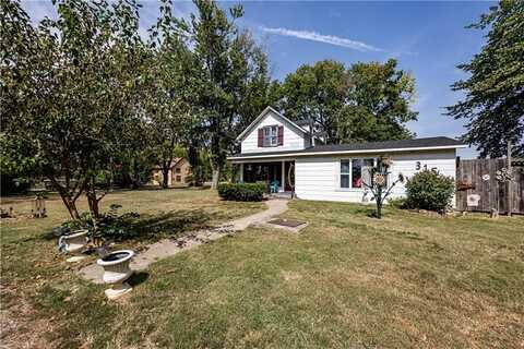 315 E Granby Avenue, Neodesha, KS 66757