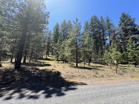 Overland Drive, Klamath Falls, OR 97603