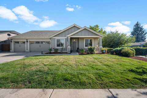 5004 Amberview Lane, Klamath Falls, OR 97603