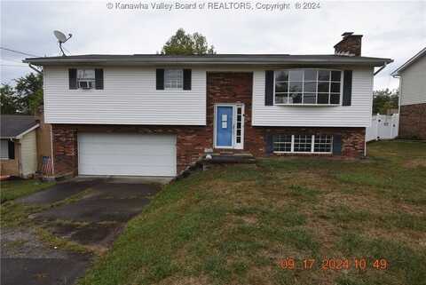 909 Centers Road, Charleston, WV 25311