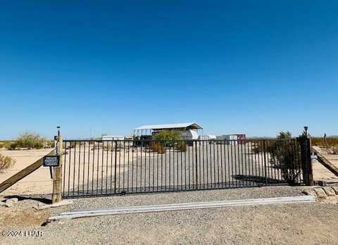 49165 Bald Eagle Ln, Salome, AZ 85348