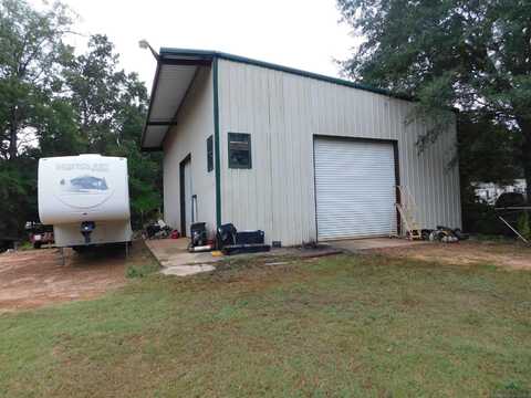 308 WILKINS RD, Gladewater, TX 75647